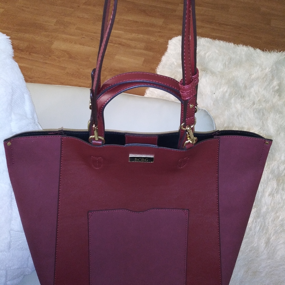 Bcbg hand bag